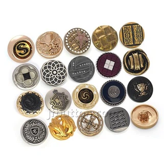 Buttuni Monogrammati brass Blazer