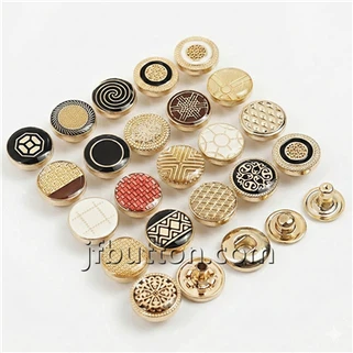 Tieġ Thobe Metal Snaps